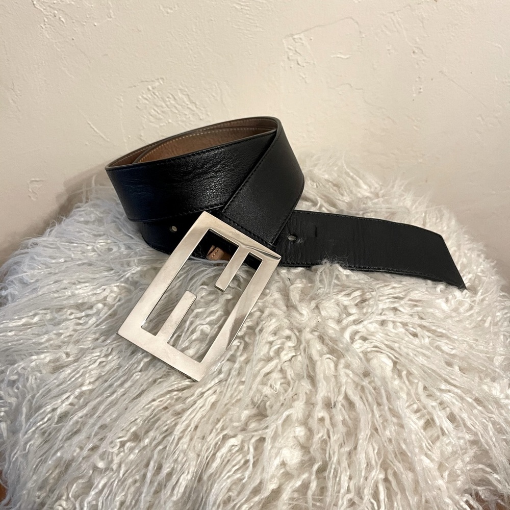 Fendi belt. 85,34". I Am A Size 6 And It Fits Perfect. Good Condition.